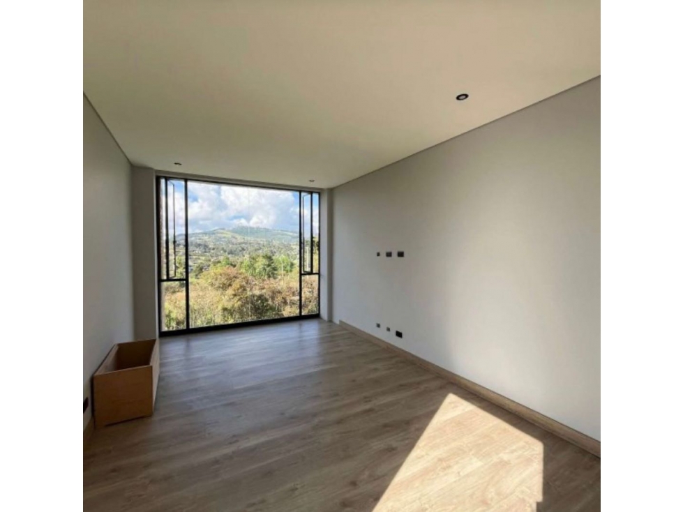 Casa en Arriendo en El Alto de Palmas — foto 4