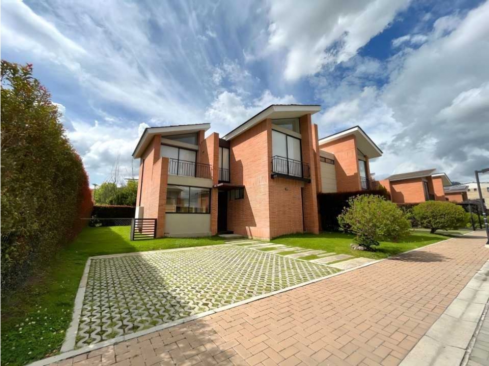CASA EN VENTA CAJICA CANELON — foto 2