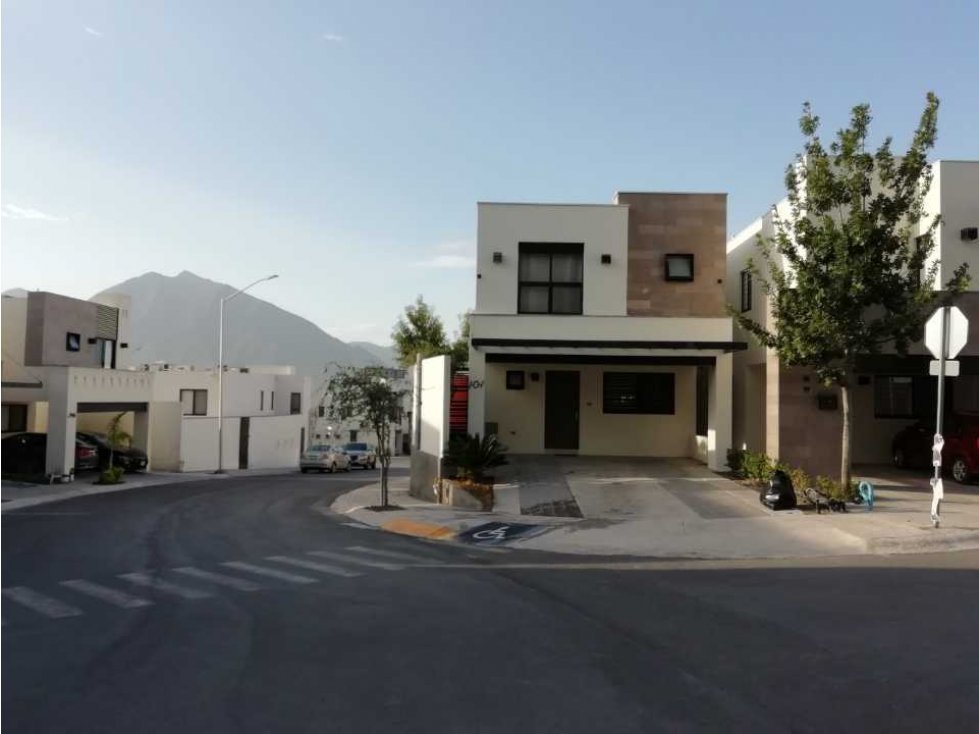 Casa Venta Monticello en Esquina, García - 1