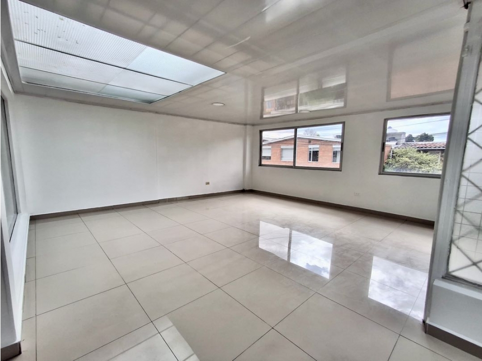 CASA VENTA LA ESMERALDA, BOGOTÁ