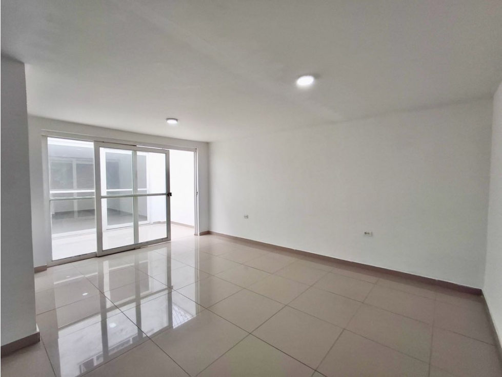 CASA VENTA LA ESMERALDA, BOGOTÁ — foto 3