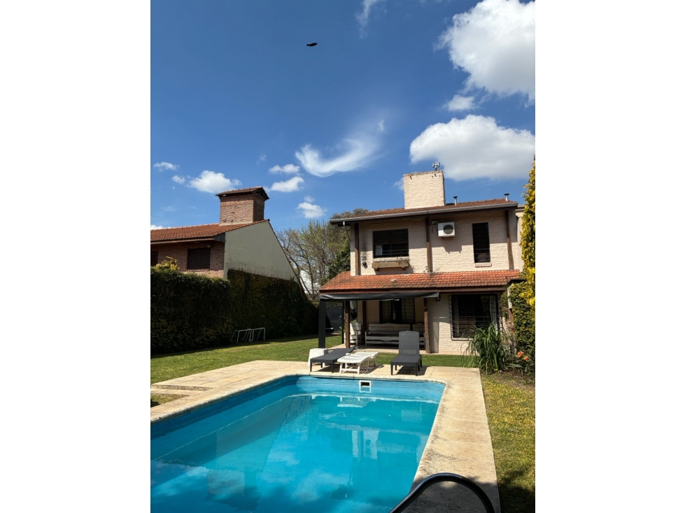 CASA VENTA LOMAS DE SAN ISIDRO HORQUETA