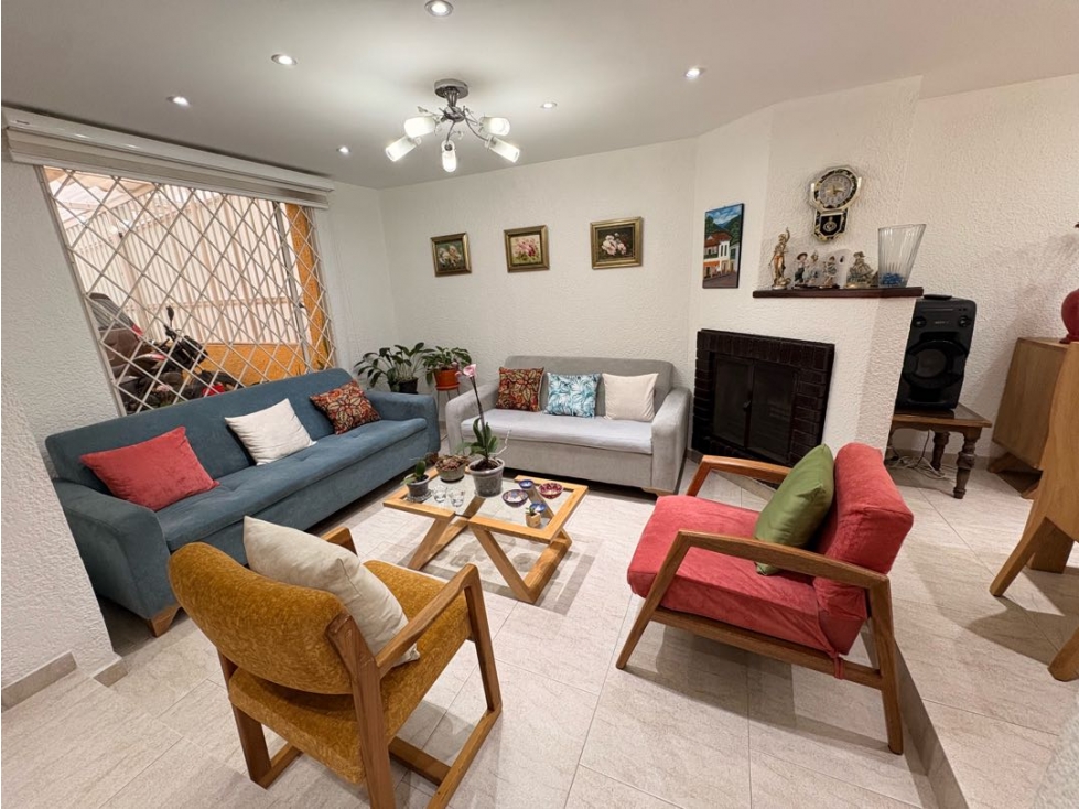 VENTA CASA VILLA DEL PRADO, BOGOTÁ
