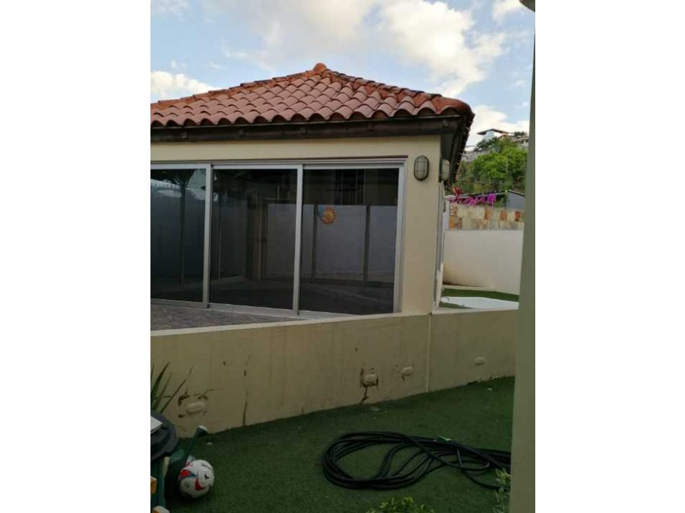 SE VENDE CASA EN PH VILLA DE LAS AZORES EN VILLA LUCRE — foto 6