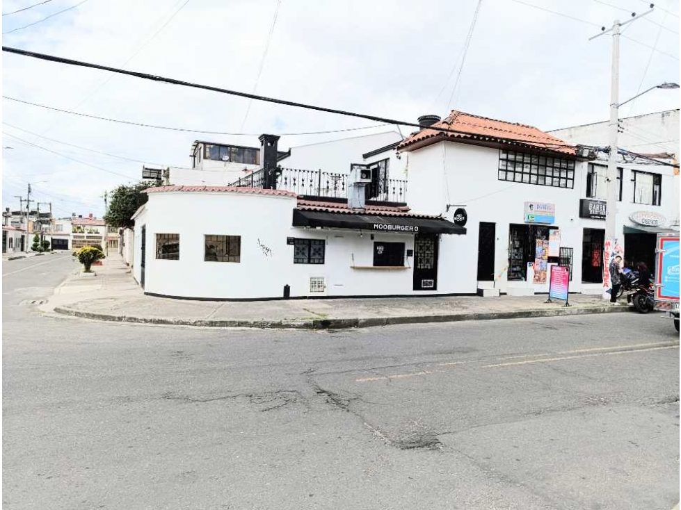 Casa Villa Luz 100% Remodelada (uso mixto vivienda/comercial) — foto 3