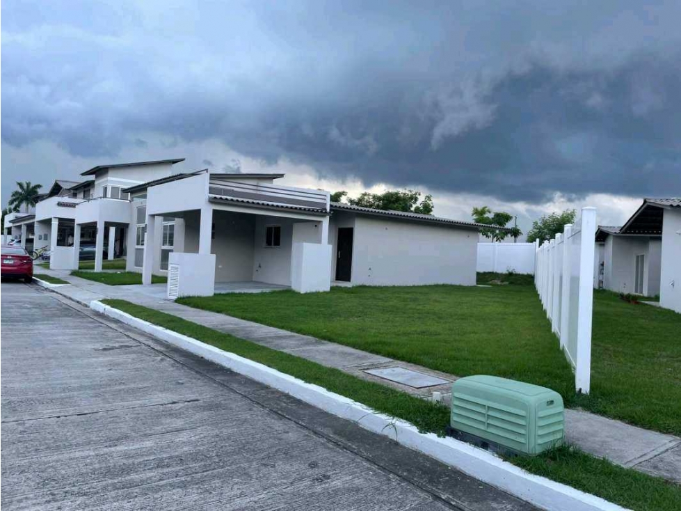 VENTA DE CASA CON 3 REC. PH VILLA SUR - 4