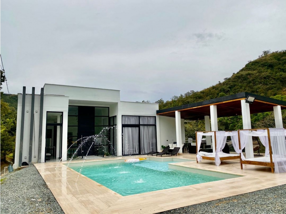 Casa@Campestre San Jerónimo 1750 millones