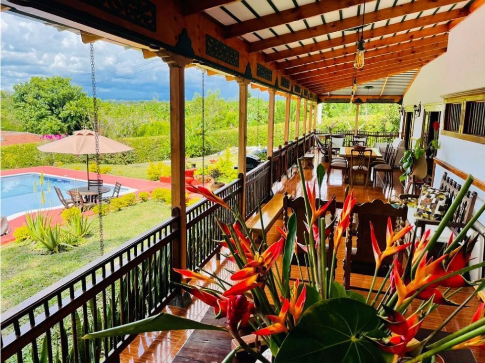 VENDE CASA CAMPESTRE ENTRE EL CAIMO Y LA GLORIETA DEL CLUB CAMPESTRE — foto 6