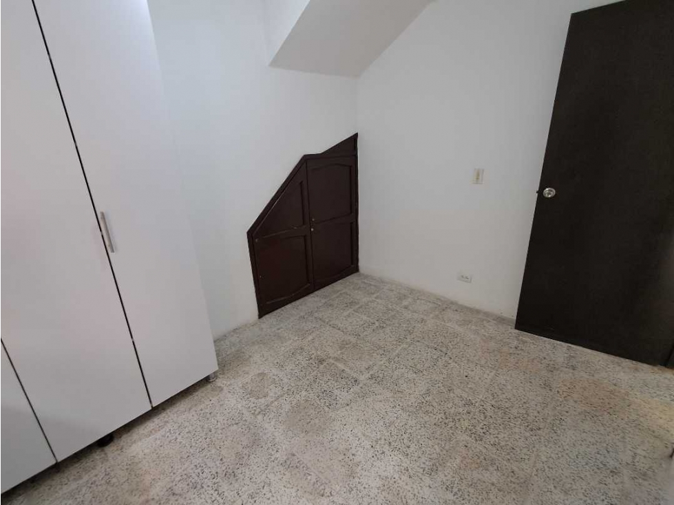 Casaen arriendo 1er piso cerca a la Universidad de Envigado — foto 5