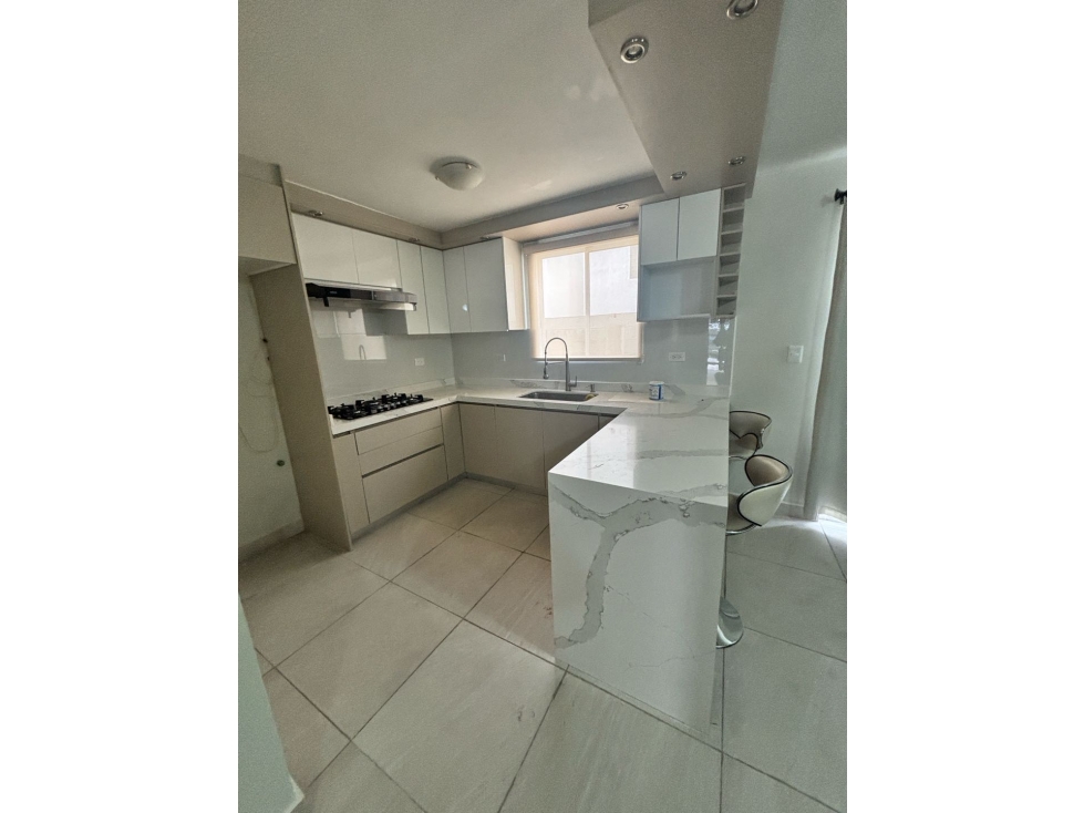 CASA EN RENTA SEMI AMUEBLADA EN BRIANZZAS, ESCOBEDO, N.L - 2