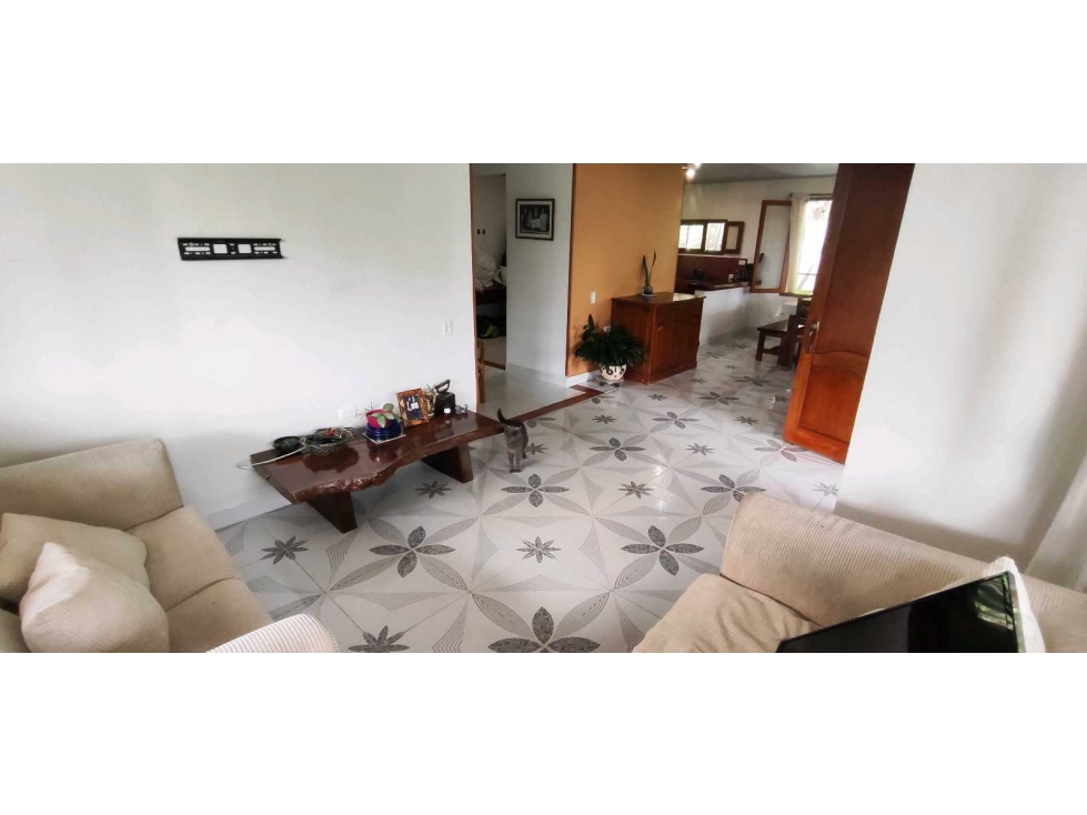 Casalote campestre de 2500 M2 en 799 mill a 3 MIN de La gran vía — foto 3