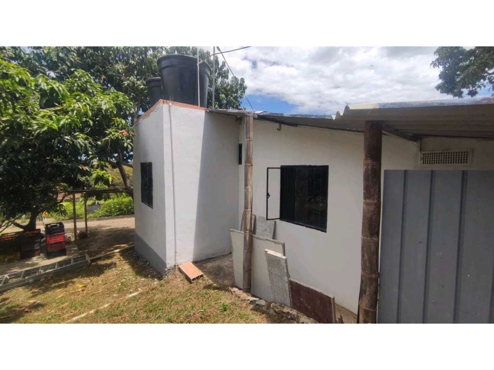 Casalote de 550 M2 en 225 mill en La Mesa Cund, a 5 min del pueblo — foto 3
