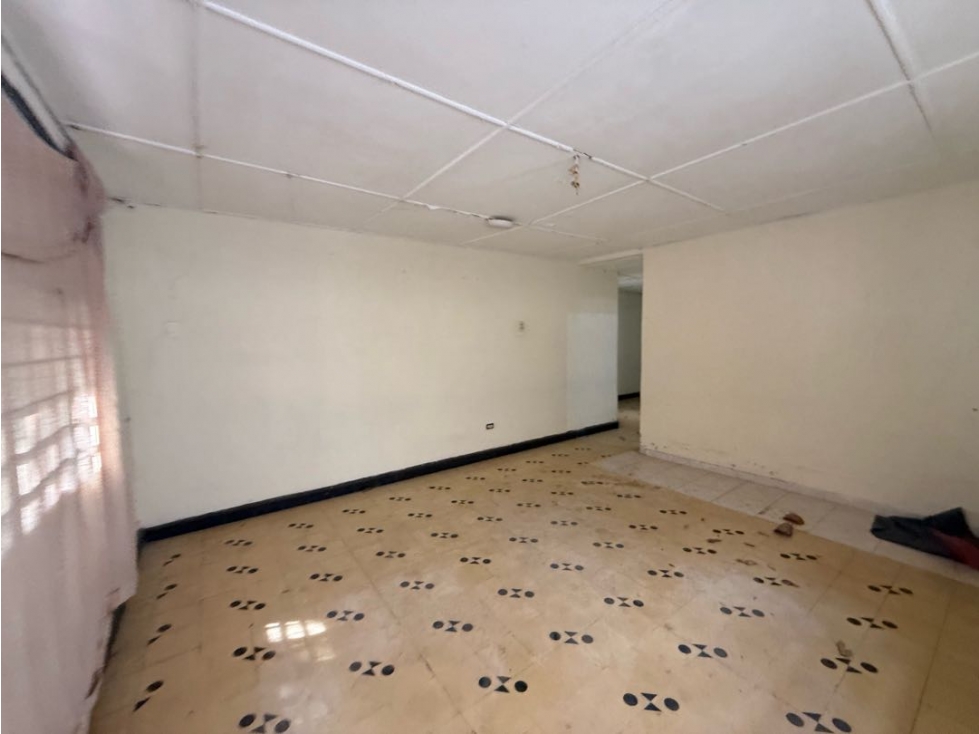 Casa-lote en venta, barrio El Prado — foto 4