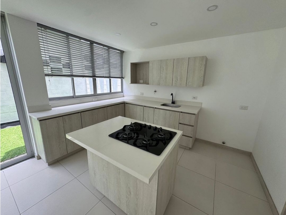 Casa en venta unidad cerrada — foto 3