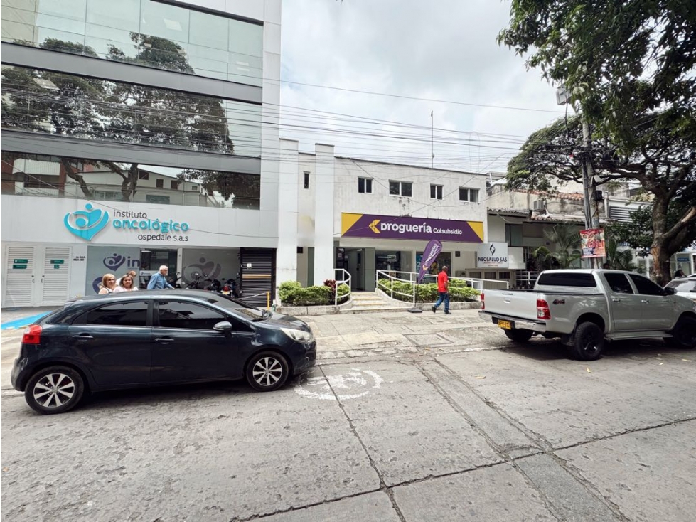 CASA/OFICINAS/CONSULTORIOS EN ALQUILER IMBANACO