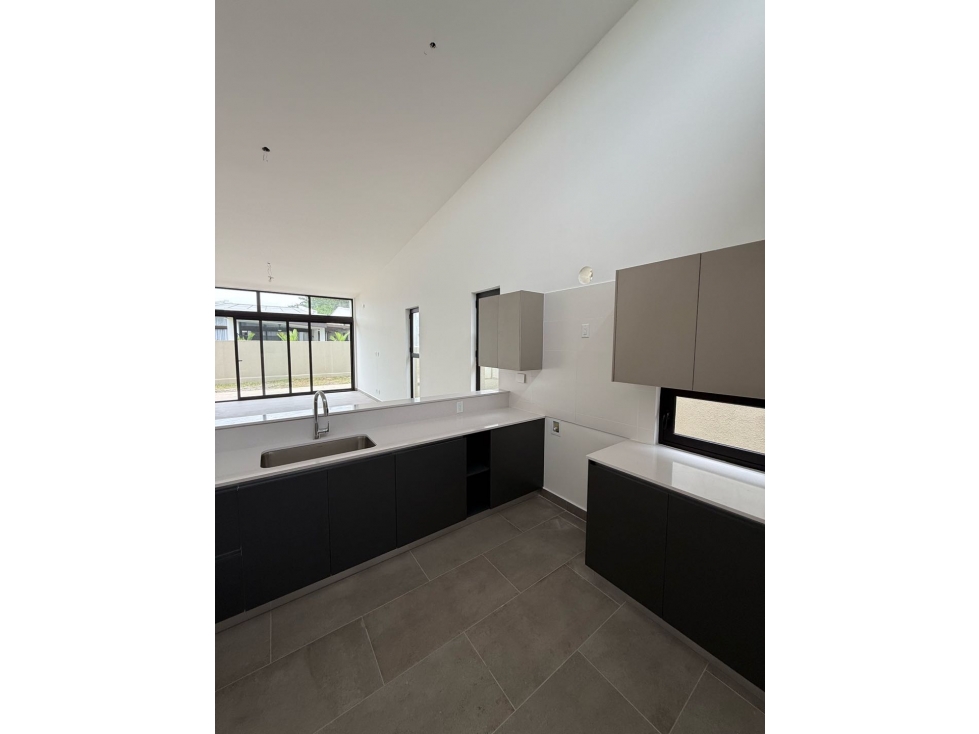 CASAS A LA VENTA EN ALTOS DE PANAMÁ — foto 5