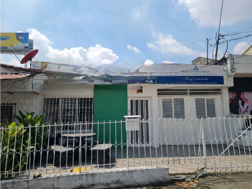 Casa con 5/9 apart-estudios alquilados diagonal a Imbanaco Calle 5a. — foto 3