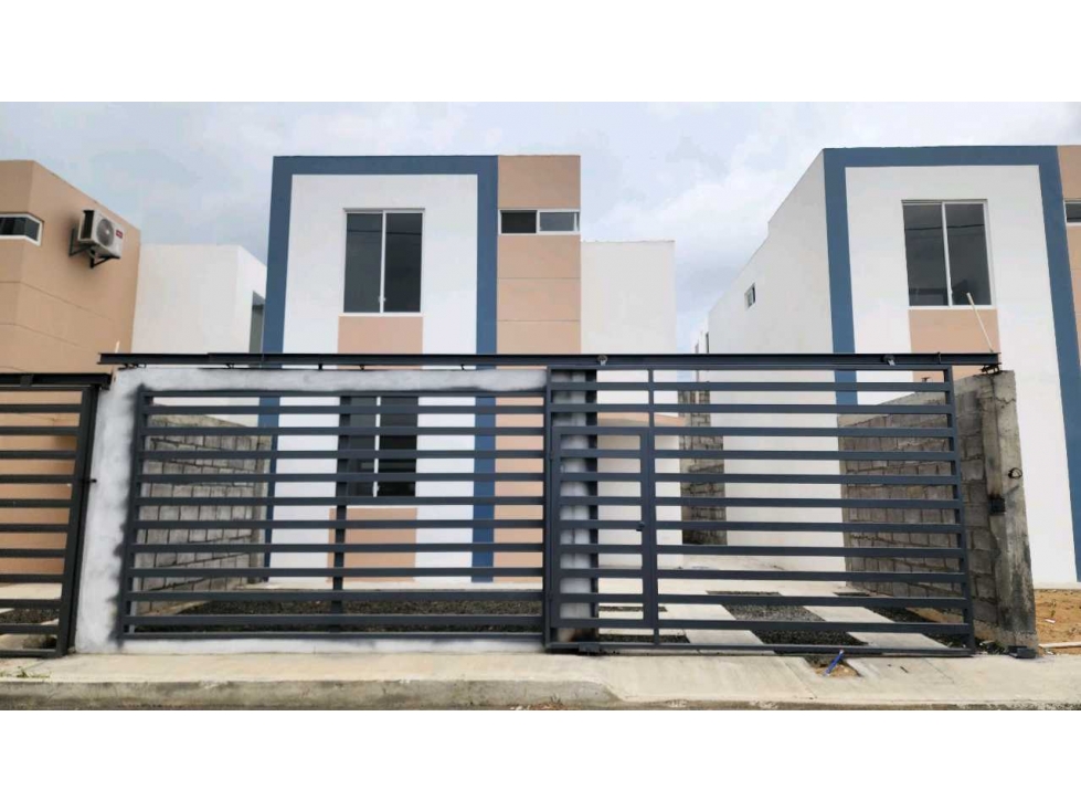 Casas en Urbanización en Venta en Manta