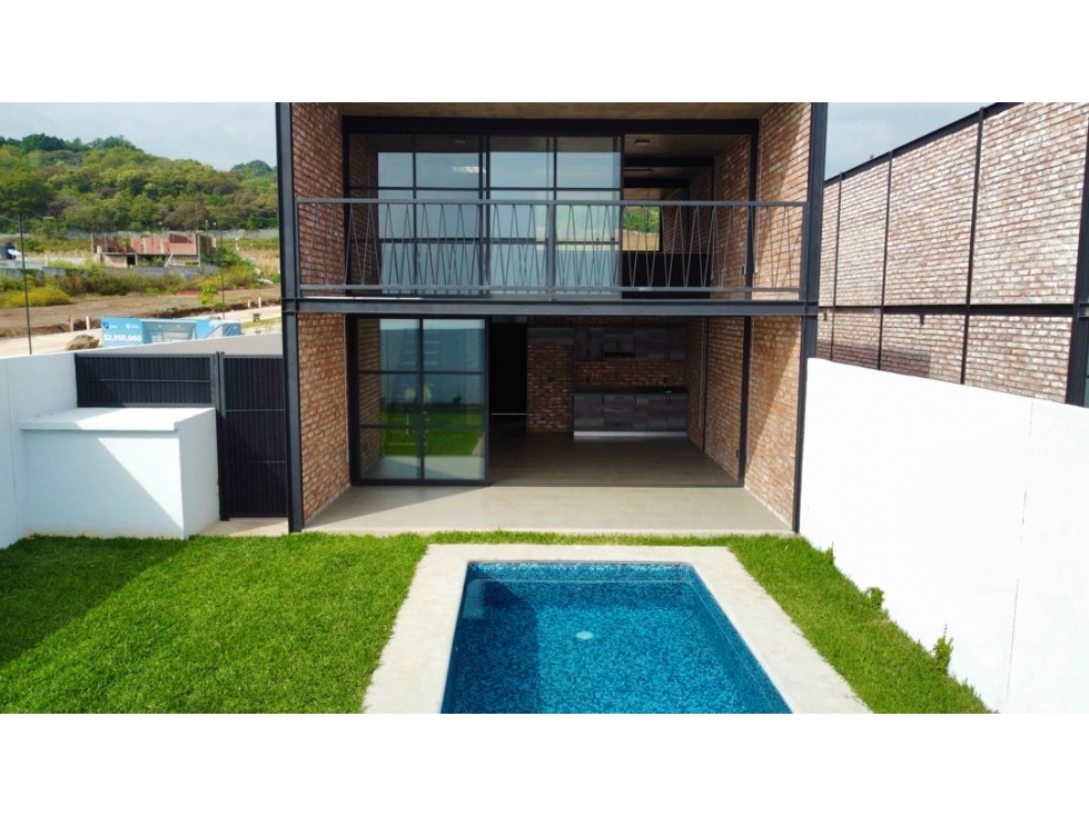 Casas nuevas tipo loft con alberca y jardín privados en venta Cuerna