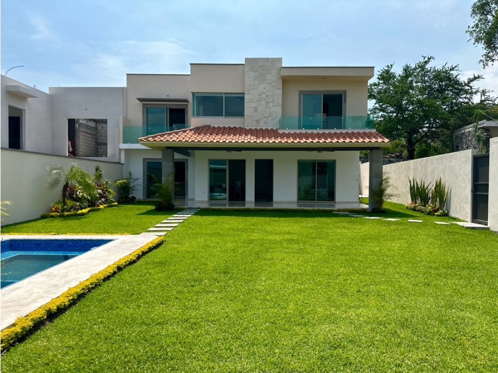 Casas residenciales con alberca y jardín privados en Cuernavaca — foto 3