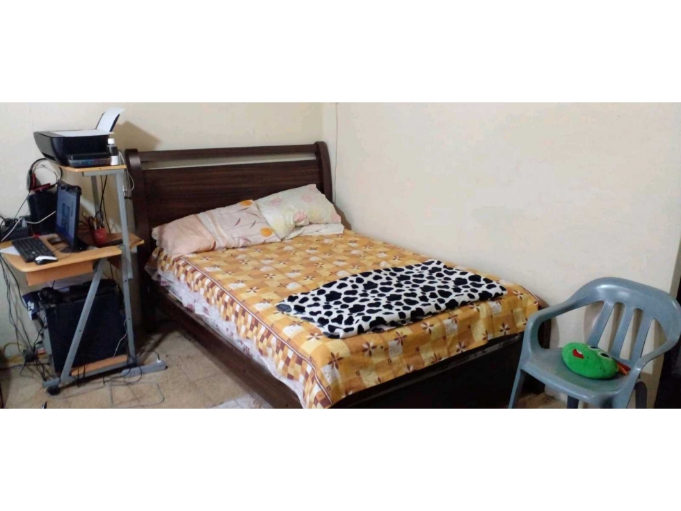Cdla Las Acacias vendo casa amplia — foto 4