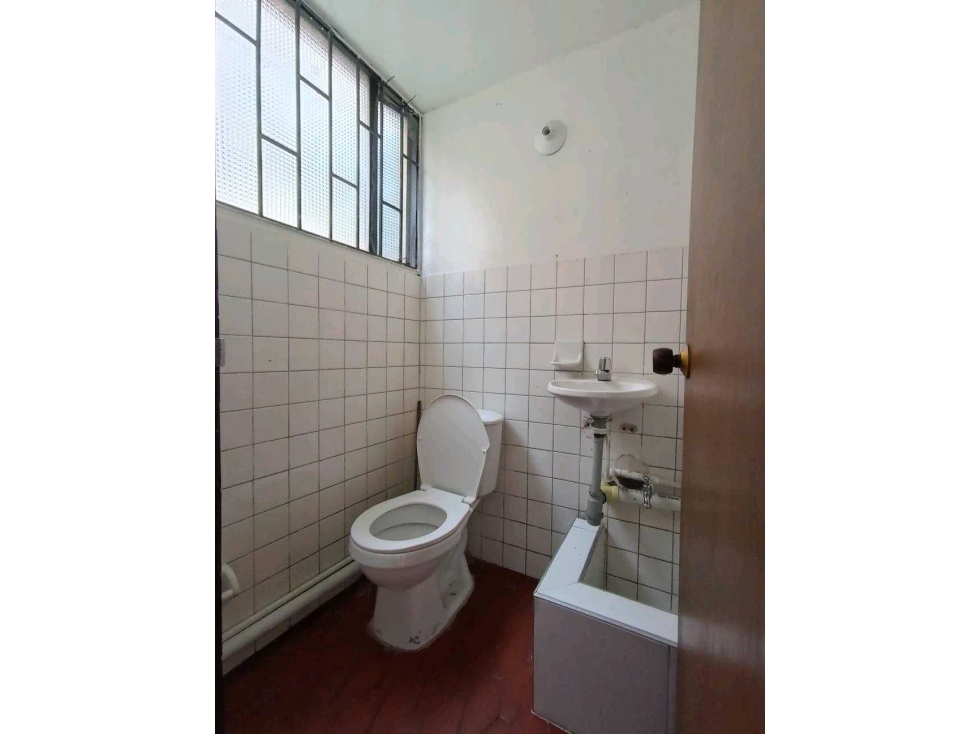 CEDRO VENTA LOCAL COMERCIAL 35M2 $240 MILLONES — foto 4