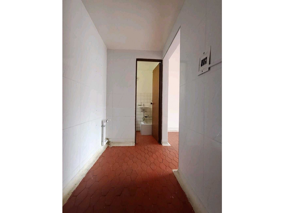 CEDRO VENTA LOCAL COMERCIAL 35M2 $240 MILLONES — foto 3