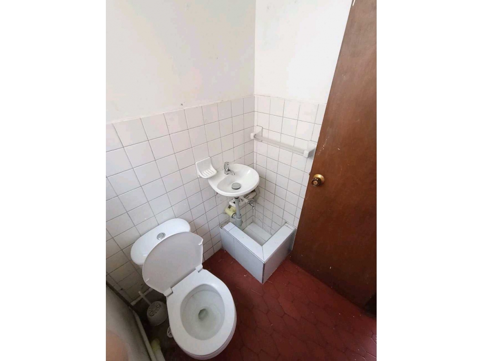 CEDRO VENTA LOCAL COMERCIAL 35M2 $240 MILLONES — foto 5
