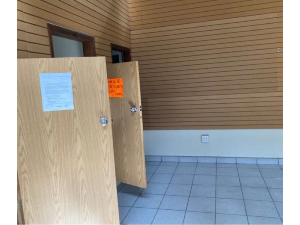 Centro Comercial en Venta: Gran Oportunidad en Plaza Carranza, Mexical - 2