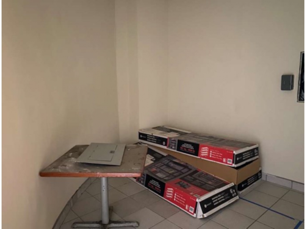 Centro Comercial en Venta: Gran Oportunidad en Plaza Carranza, Mexical - 4
