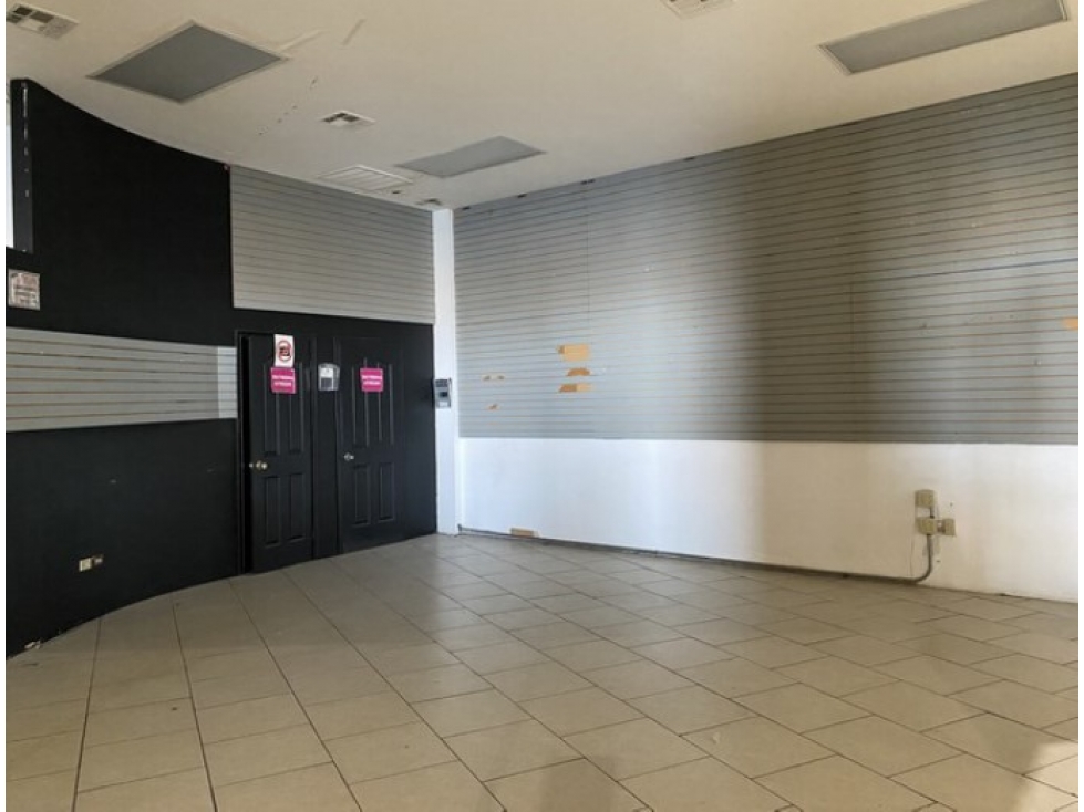Centro Comercial en Venta - Plaza Carranza, Mexicali | 4,544 m2 Constr - 3