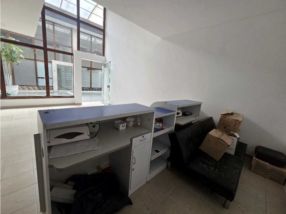 CENTRO CRA 7 CALLE 19 ARRIENDO LOCAL COMERCIAL 80M2 + MZN $5'867.000 — foto 3