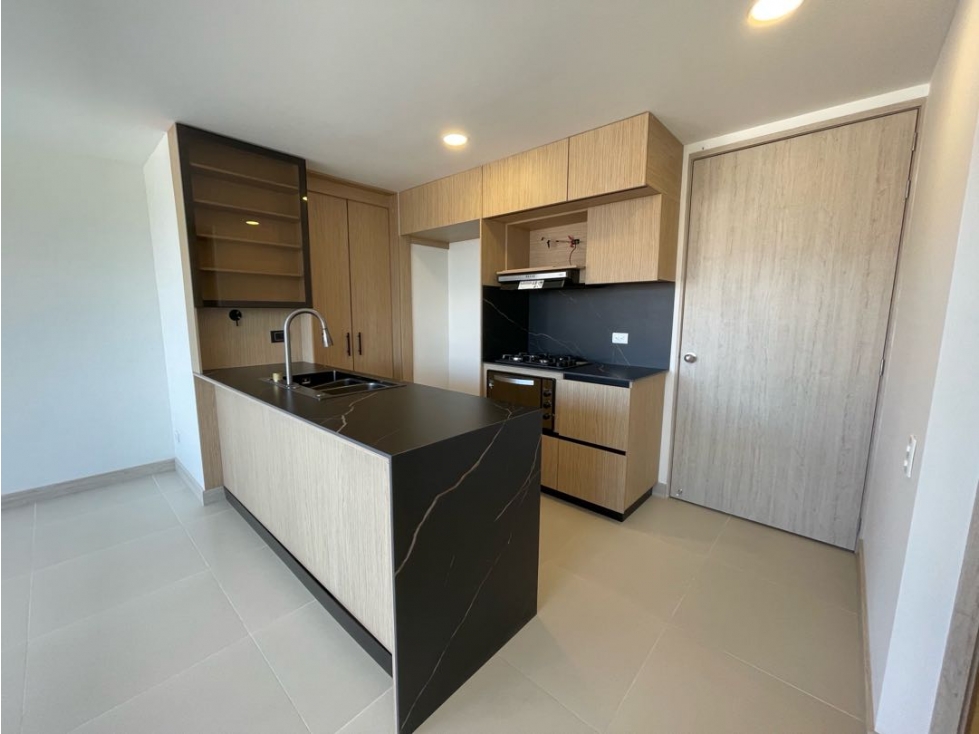 Cesión de derechos apartamento de 59 m² en Sabaneta parte plana — foto 2