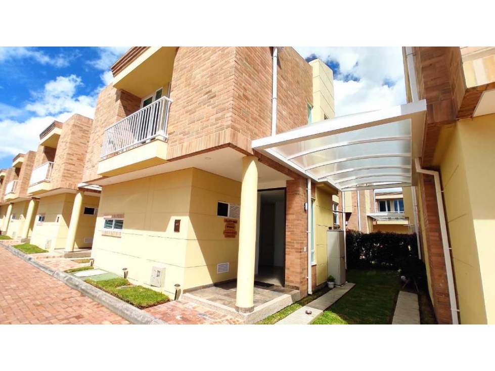 Chía, VILLA LUCIA, independiente, 118.49 M2, zona verde