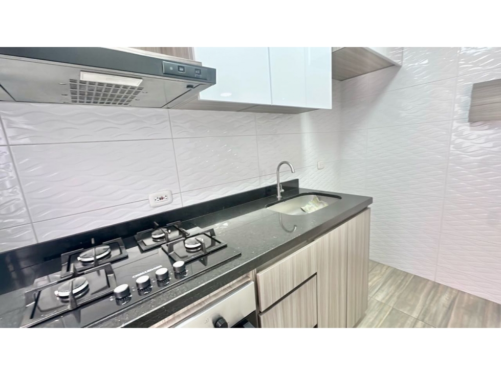 Chía vendo apto 2piso 55 metros 3 hab 2 baños — foto 3
