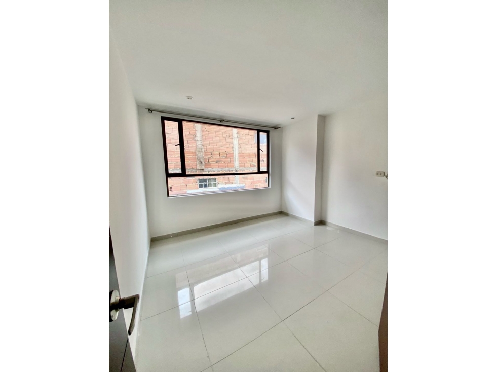Chía vendo apto 2 hab 2 baños 68 m² excelente ubicación — foto 2