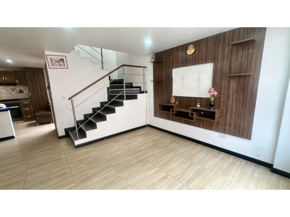 Chía vendo casa 112 m² 4 hab 2 baños, patio, terraza, depósito, grj — foto 3