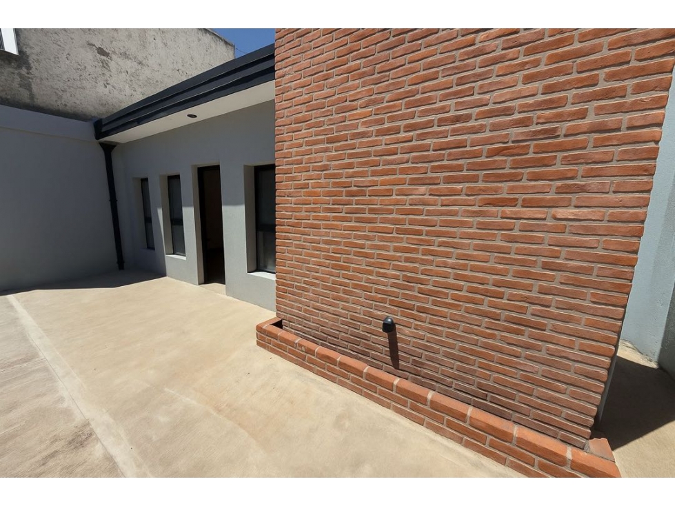 CHALET 3 AMBIENTES EN VENTA RECICLADO, BARRIO SAN JOSE — foto 4