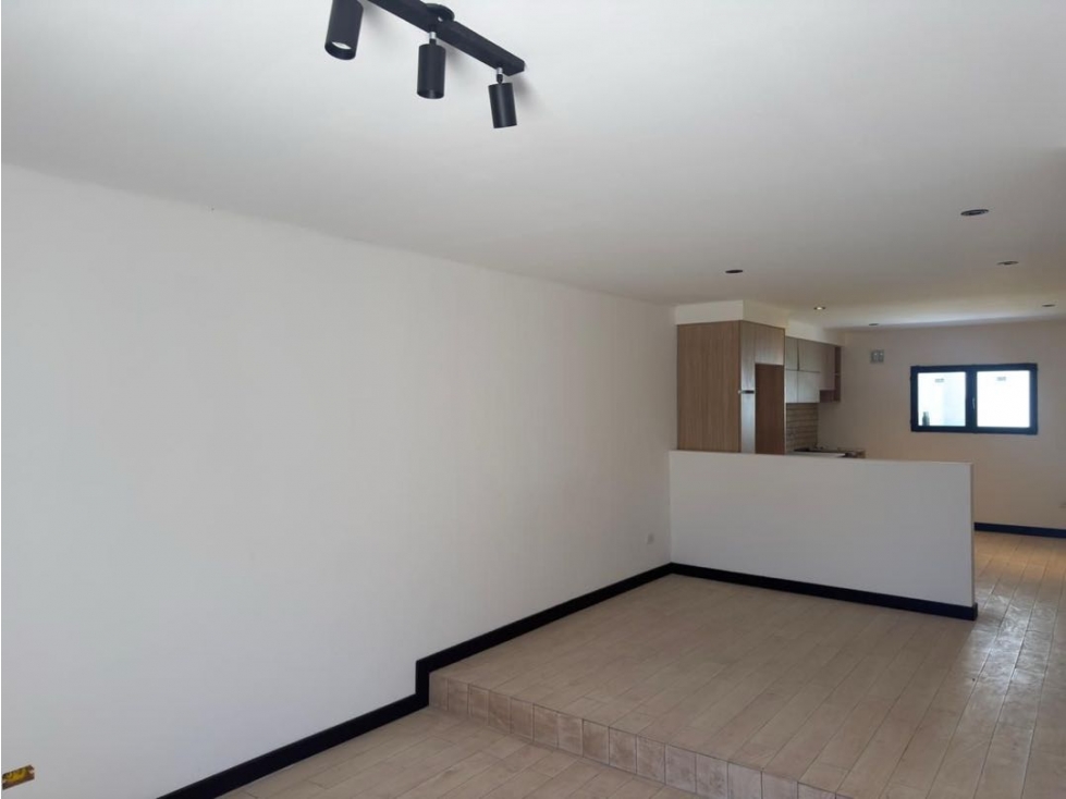 CHALET 3 AMBIENTES EN VENTA RECICLADO, BARRIO SAN JOSE — foto 5