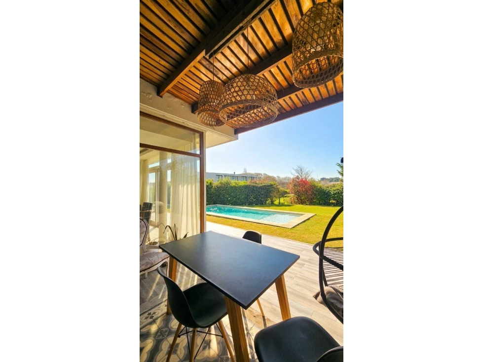 Chalet 5 ambientes Arenas del Sur - 2