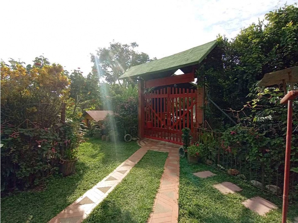 CHALET CAMPESTE VENTA, SECTOR SOLEDEN CONFENALCO LA TEBAIDA