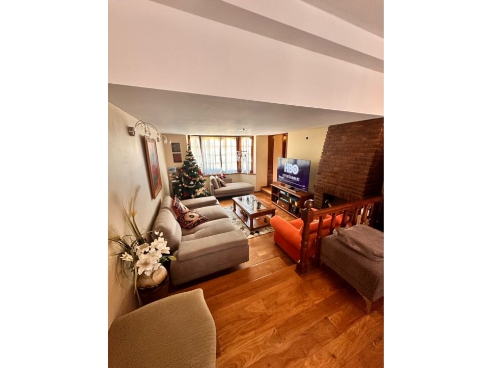 Chalet residencial en oportunidad - 3