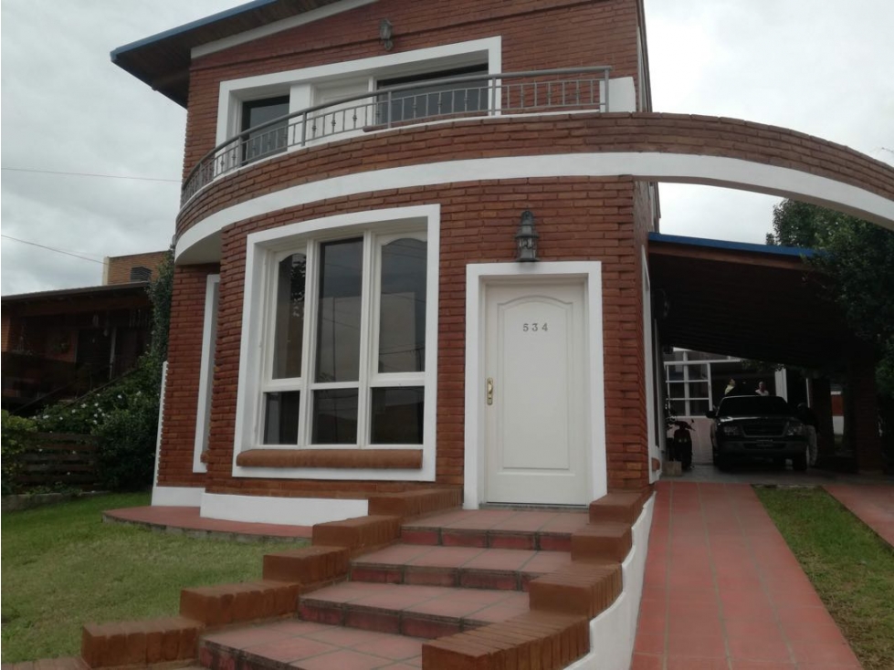 Chalet en venta en Villa Carlos paz
