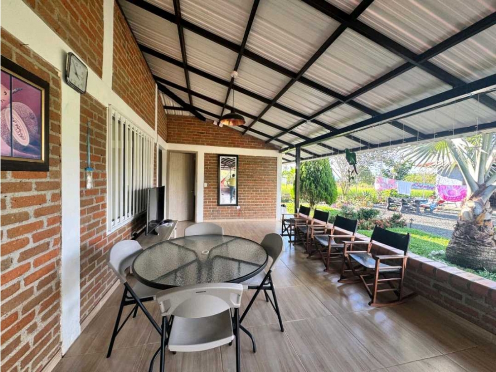 Chalet Para la Venta en Quimbaya Cerca a Panaca - 2