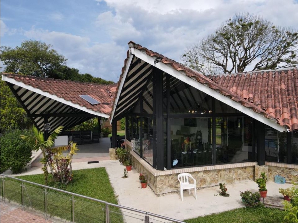 Chalet para uso residencial o vacacional en venta, via Montenegro — foto 4