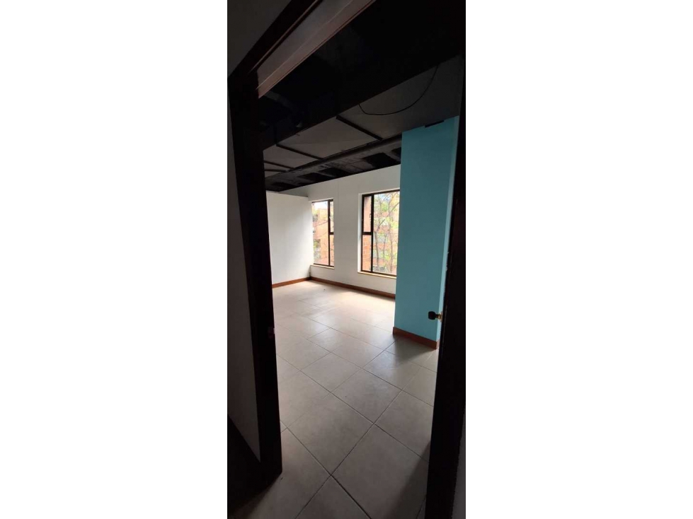 Chicó, renta. Edificio completo, 1100 m2 útiles, oportunidad — foto 6