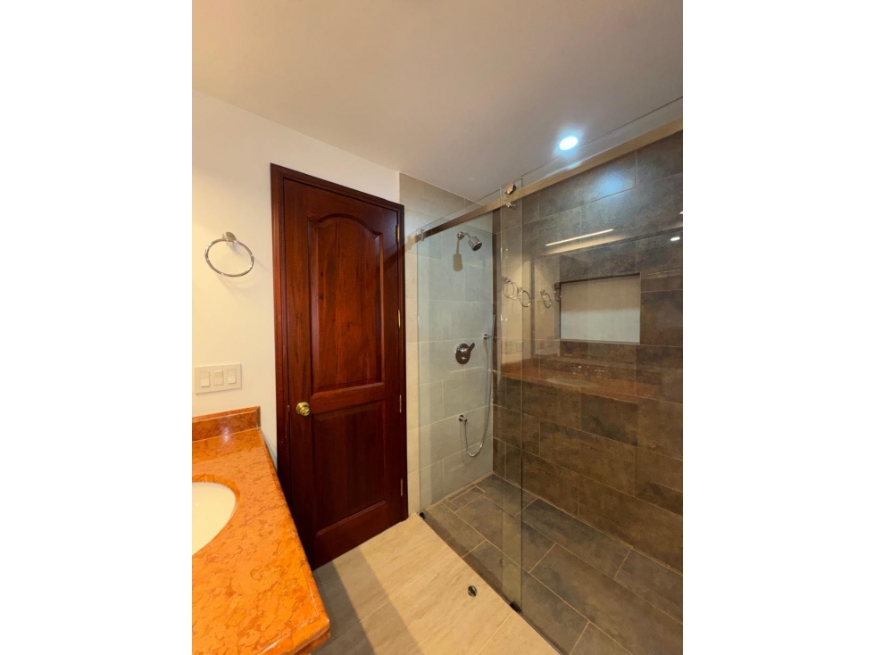 CHICO RESERVADO VENTA — foto 6