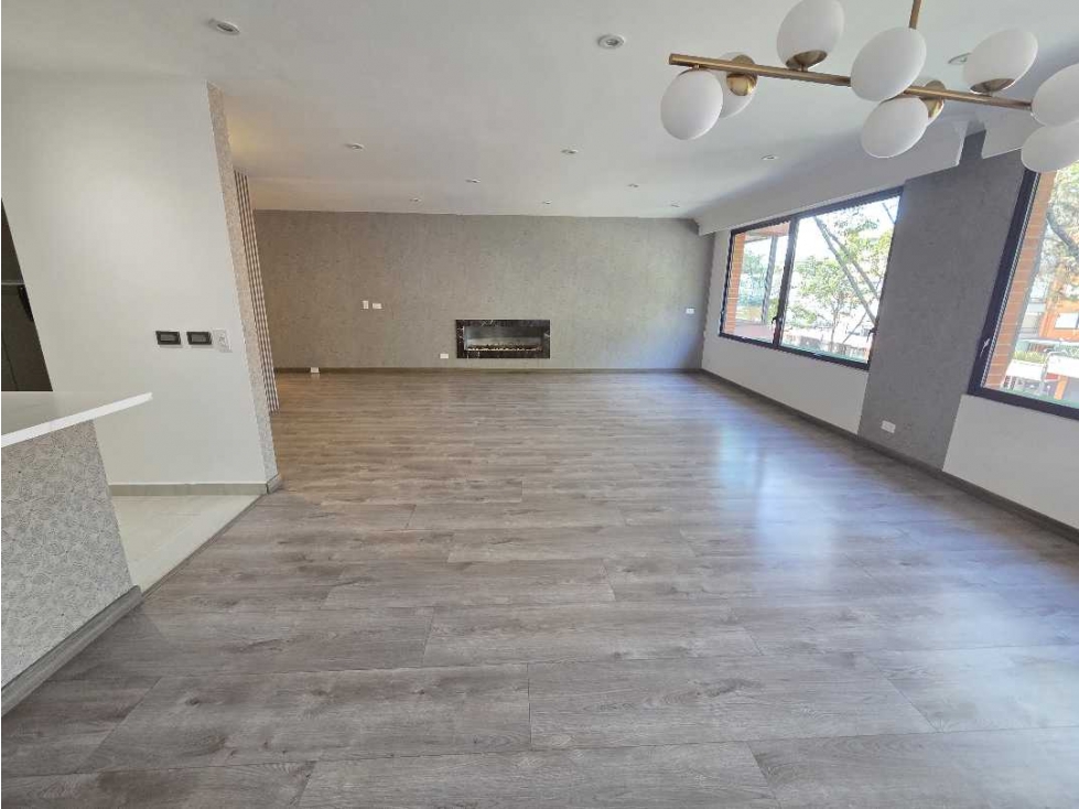 CHICO VENTA APTO EXT 155M2 REMODELADO 2H CON BAÑO $1580M — foto 2