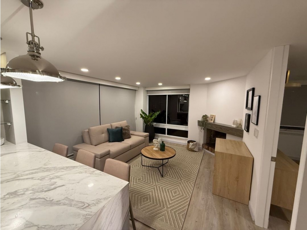 CHICO VENTA REMODELADO 1 HABITACIÓN