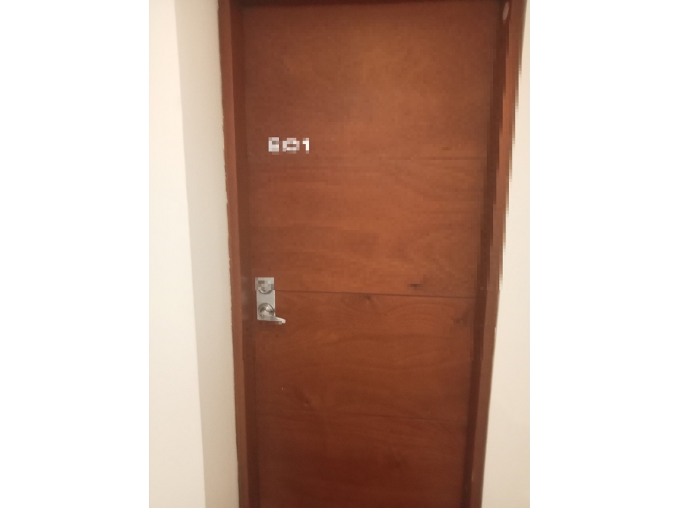 CL 101 16 26 AP 601 — foto 6